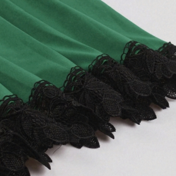 5/$50 EUC Purple Month Emerald Green Long Sleeved Skater Mini Dress Sz. L - Picture 5 of 9